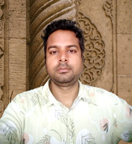 Dr. Navneet Kumar